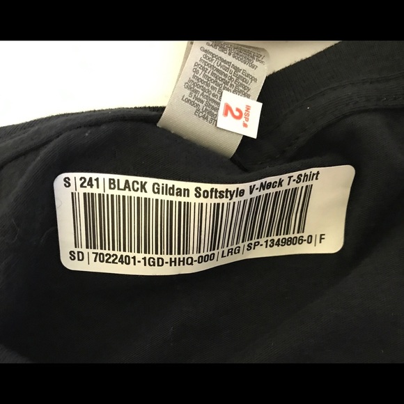 GILDAN BLACK V- Neck Tee Shirt Large 2020 - Picture 4 of 4